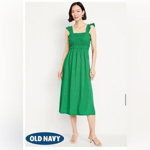 Old Navy Fit & Flare Lightweight Smocked Midi Dress Green New NWT Large Sold Out